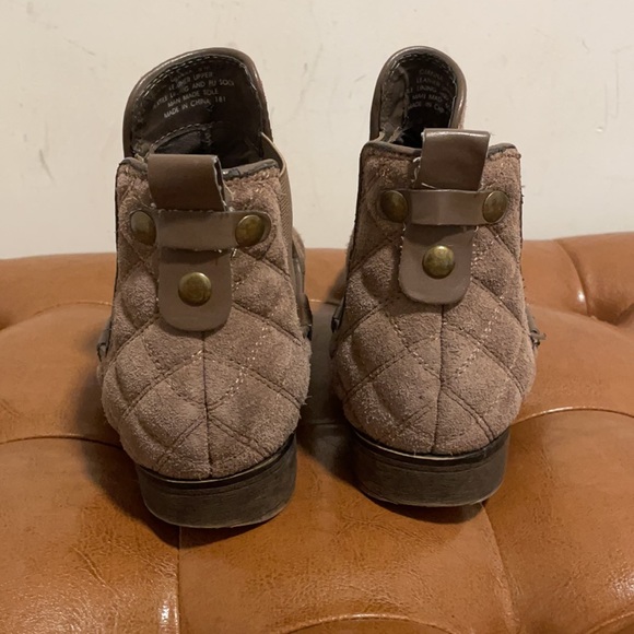 Steve Madden Gianna Suede Boot, Sz 8 - Picture 3 of 9